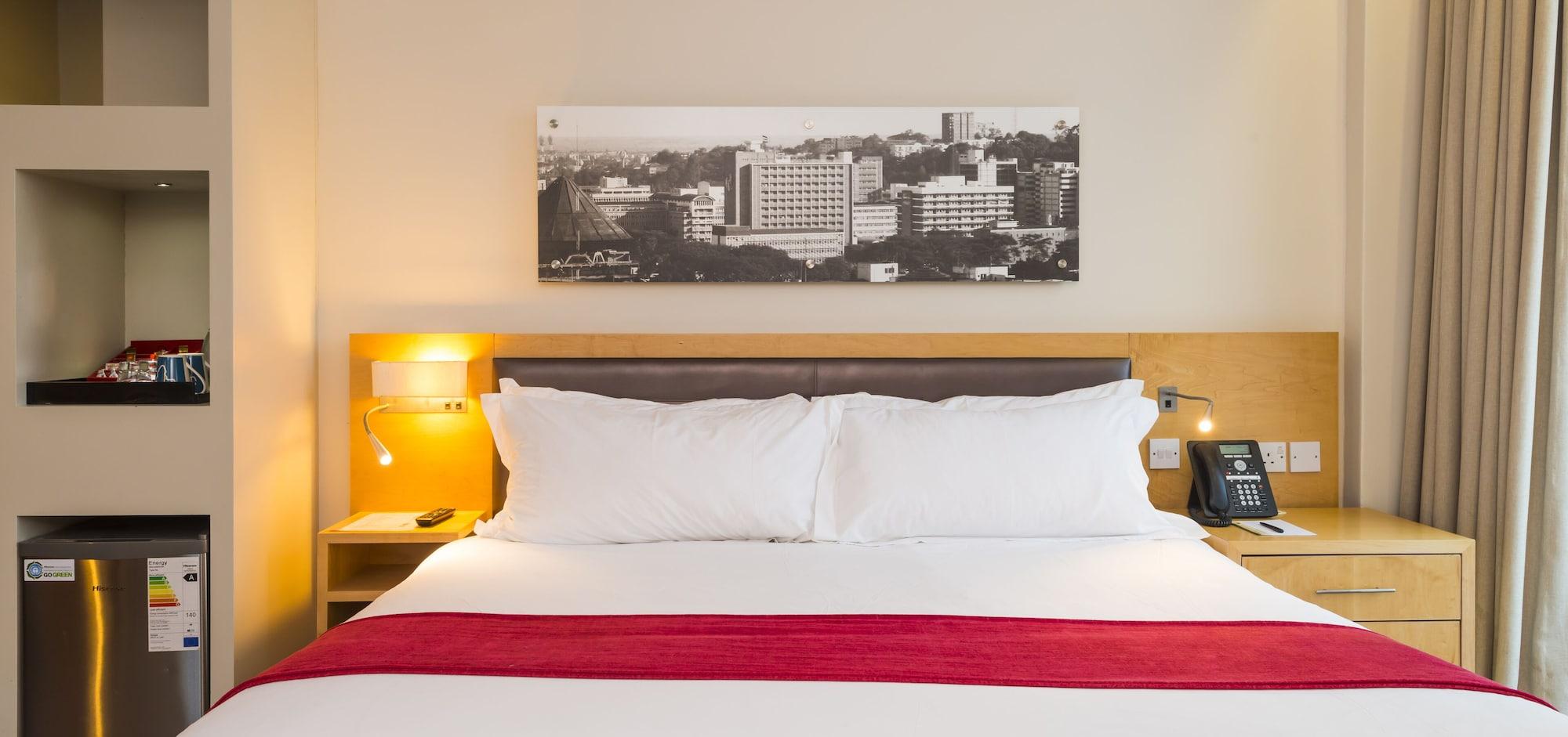 Protea Hotel By Marriott Gaborone Masa Square Exterior foto