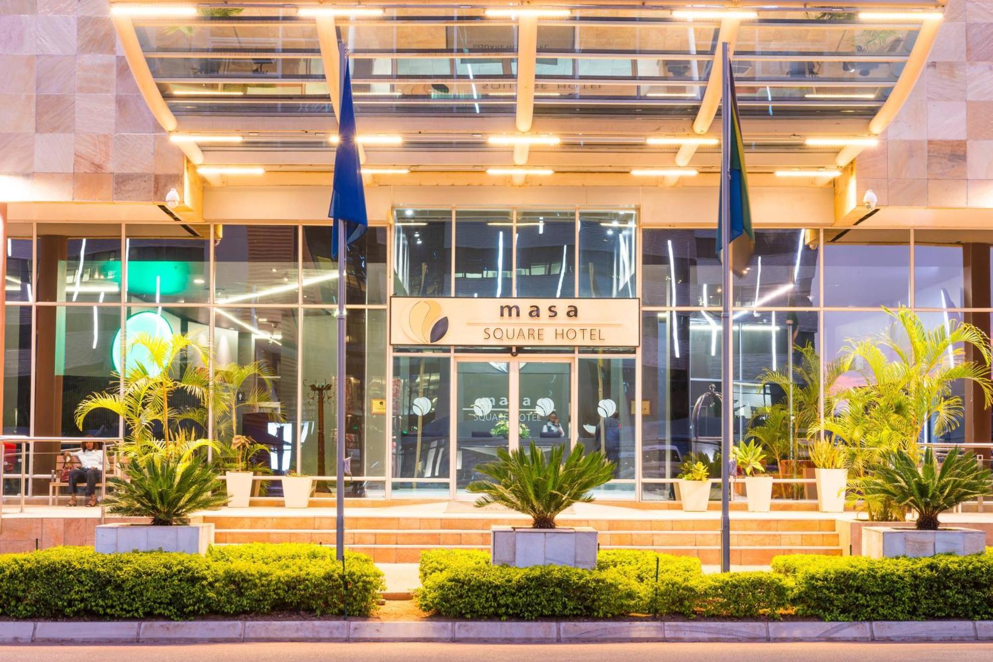 Protea Hotel By Marriott Gaborone Masa Square Exterior foto